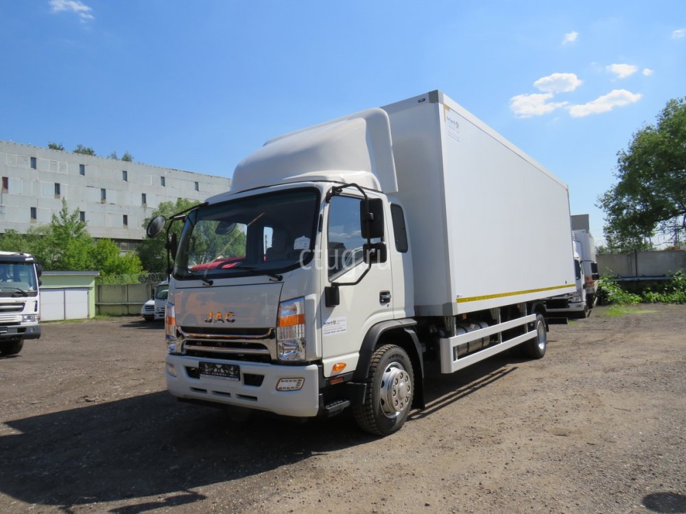 Jac N120 с изотермическим фургоном